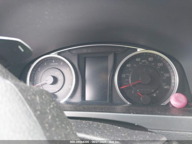 4T1BF1FK0FU907723 Toyota CAMRY SE