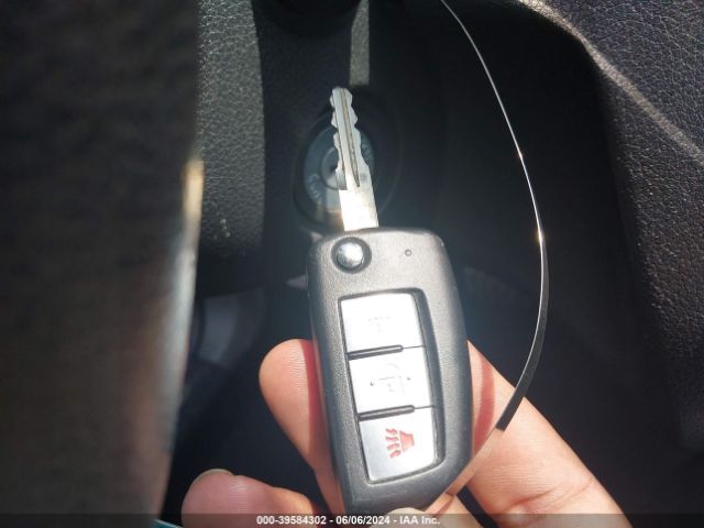 5N1AT2MM0HC845425 Nissan ROGUE S