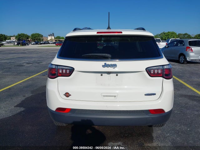 3C4NJCBB2MT505159 Jeep Compass Latitude Fwd