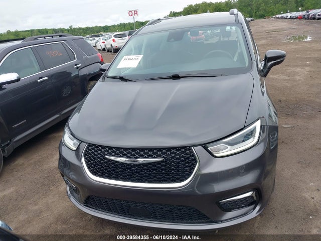 2C4RC1BG2MR565750 Chrysler Pacifica Touring L