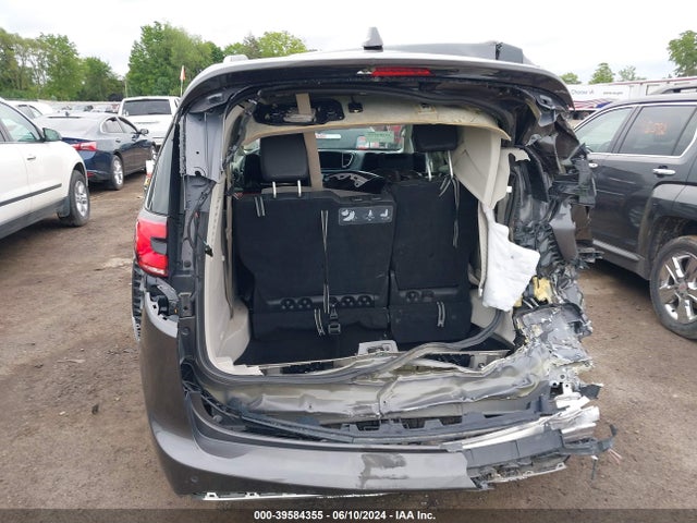 2C4RC1BG2MR565750 Chrysler Pacifica Touring L