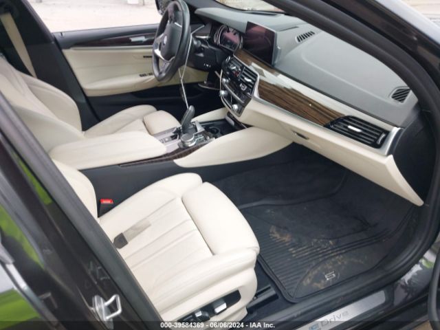 WBAJA9C57KB398678 BMW 530e Iperformance