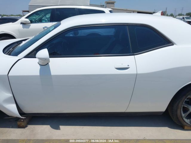 2C3CDZBG7FH704401 Dodge Challenger Sxt Plus