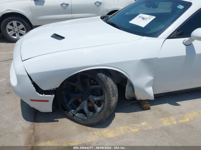 2C3CDZBG7FH704401 Dodge Challenger Sxt Plus