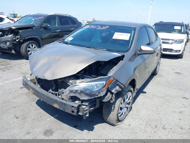 Toyota COROLLA LE 2019 5YFBURHE3KP932638 Image 2