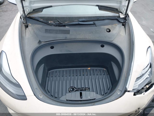 5YJ3E1EA9MF093906 Tesla Model 3 Standard Range Plus Rear-wheel Drive