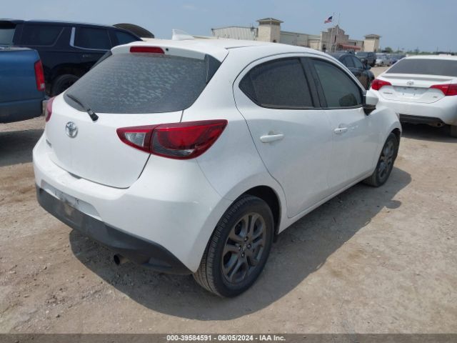3MYDLBJV5LY701434 Toyota YARIS LE