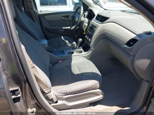 Chevrolet Traverse Ls 2014 1GNKRFKD2EJ245893 Image 5