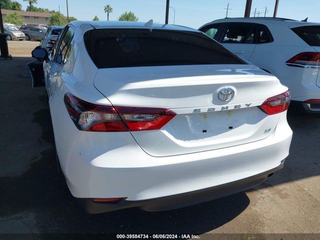 Toyota CAMRY LE 2024 4T1C11AK7RU253897 Image 16