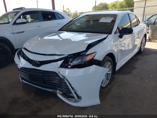 Toyota CAMRY LE 2024 4T1C11AK7RU253897 Image 17