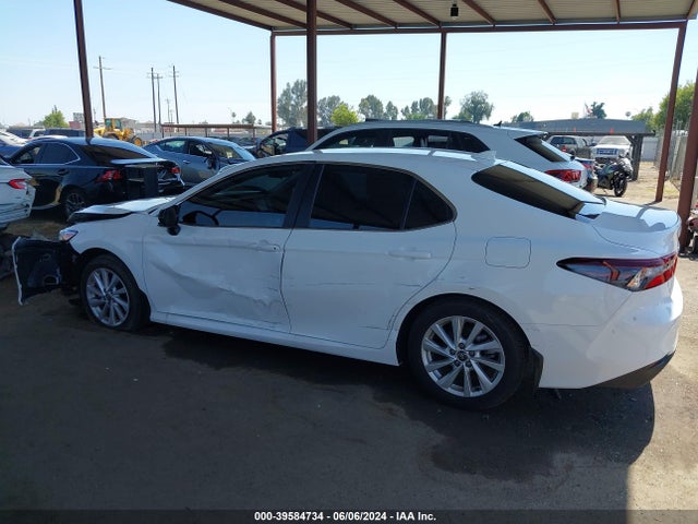 Toyota CAMRY LE 2024 4T1C11AK7RU253897 Image 18