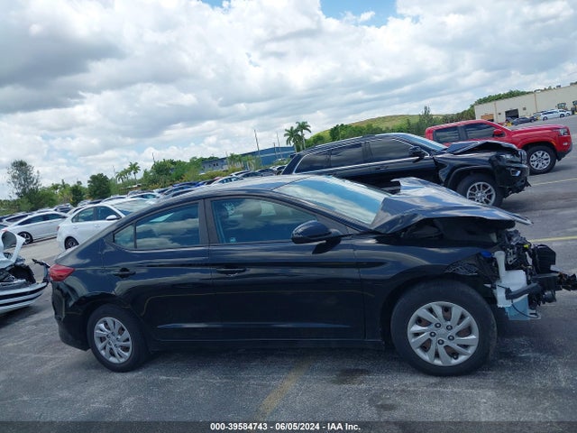 Hyundai ELANTRA SE 2018 KMHD74LF2JU525118 Image 13