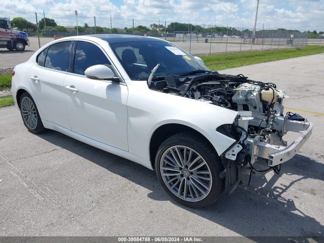 Alfa Romeo Giulia Ti Rwd 2017 ZARFAECN6H7553580 Image 16