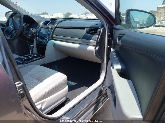 Toyota CAMRY LE 2014 4T1BF1FK2EU850312 Image 5