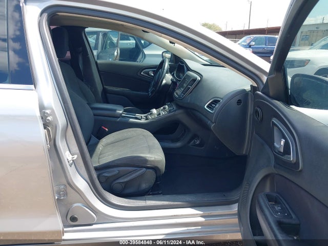 1C3CCCAB1FN679329 Chrysler 200 Limited