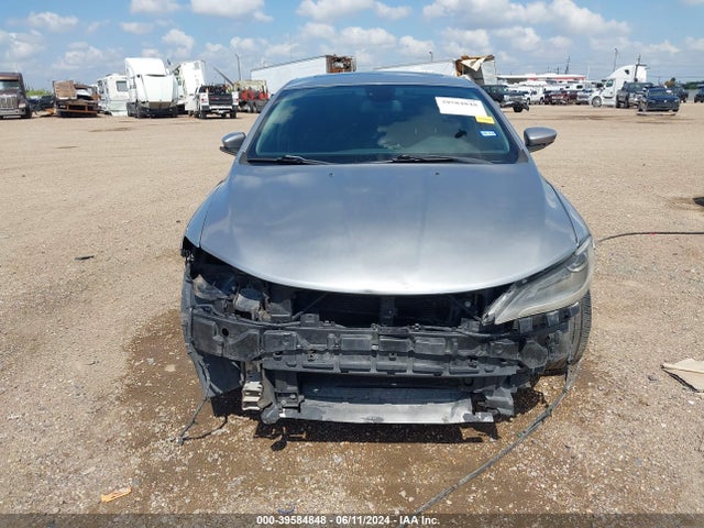 1C3CCCAB1FN679329 Chrysler 200 Limited