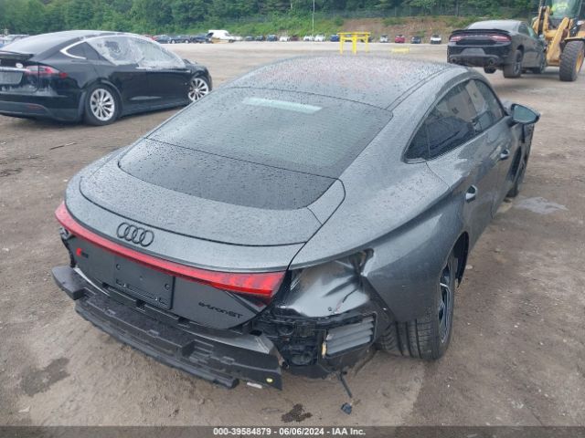 2022 AUDI RS E-TRON GT WAUBHBFW9N7901873 Photo 3