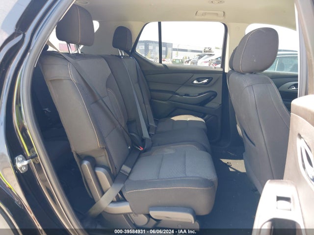 Chevrolet Traverse Ls 2019 1GNERFKW6KJ140719 Image 8