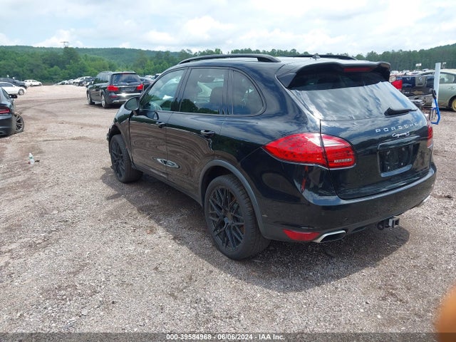 2013 PORSCHE CAYENNE WP1AB2A27DLA81866 Photo 2