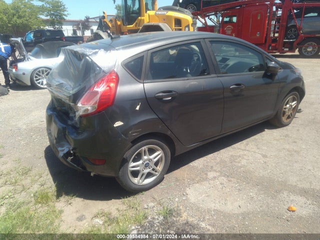 Ford FIESTA SE 2017 3FADP4EJ7HM115845 Image 4