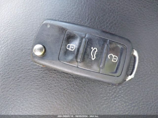 WVGBV7AX6FW564381 Volkswagen TIGUAN SE
