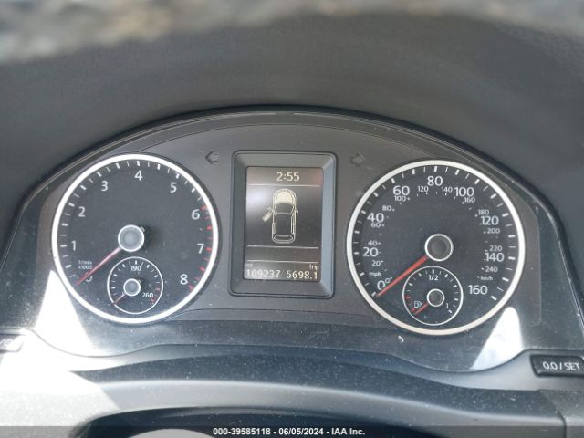 WVGBV7AX6FW564381 Volkswagen TIGUAN SE