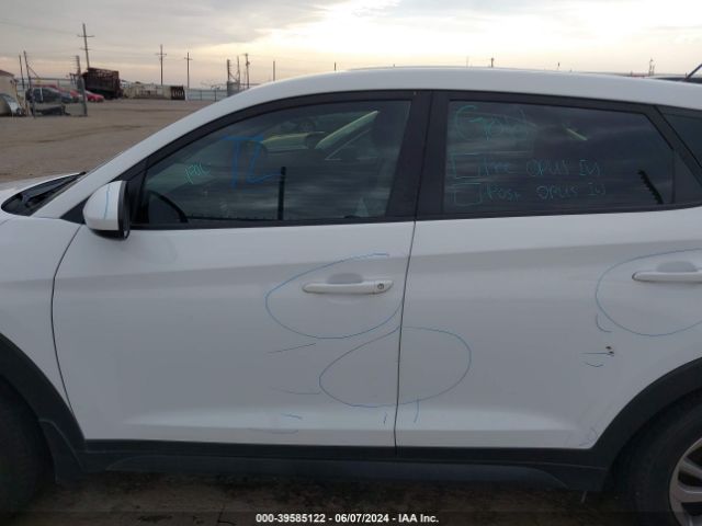 KM8J23A40JU700012 Hyundai TUCSON SE