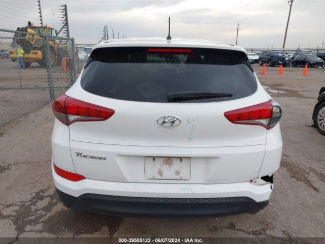 KM8J23A40JU700012 Hyundai TUCSON SE