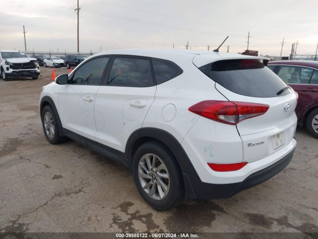 KM8J23A40JU700012 Hyundai TUCSON SE
