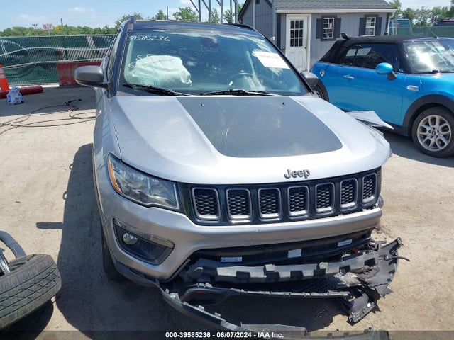 3C4NJDDB1KT800012 Jeep Compass Trailhawk 4x4