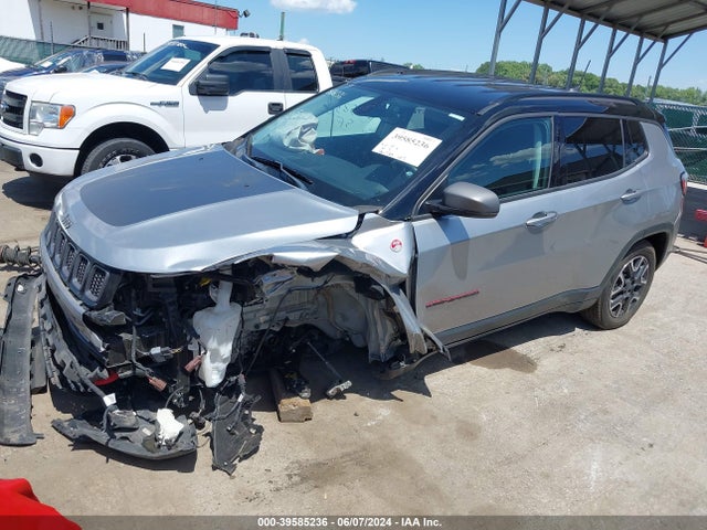 3C4NJDDB1KT800012 Jeep Compass Trailhawk 4x4