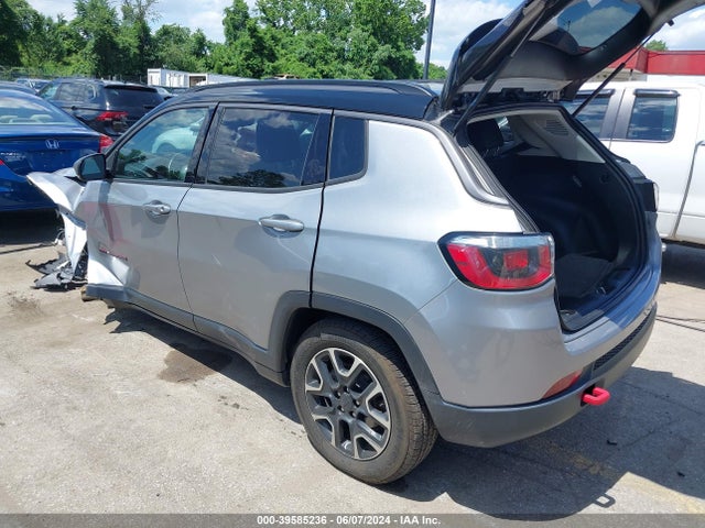 3C4NJDDB1KT800012 Jeep Compass Trailhawk 4x4