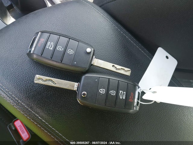 KIA Optima Lx 2020 5XXGT4L38LG447441 Image 11