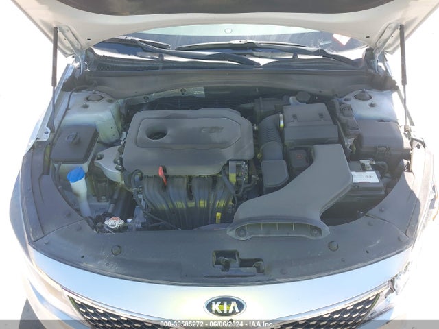 KIA OPTIMA EX 2017 5XXGU4L39HG174417 Image 10