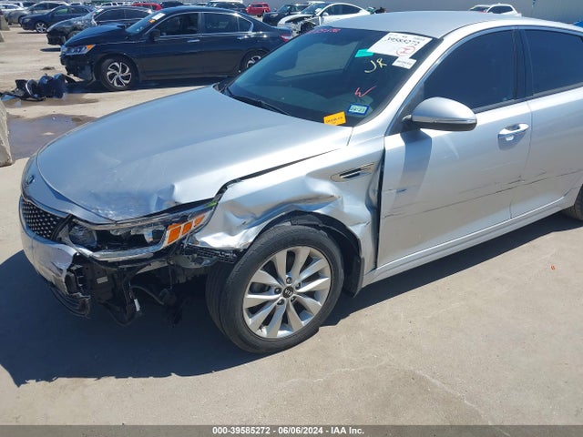 KIA OPTIMA EX 2017 5XXGU4L39HG174417 Image 6