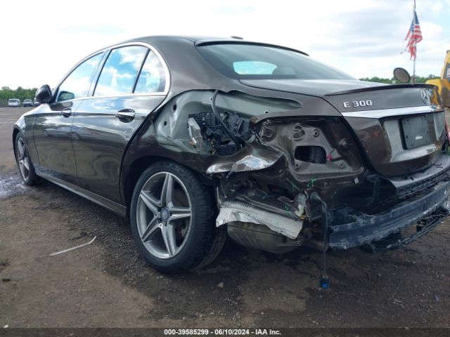 WDDZF4KB2HA103346 Mercedes-Benz E 300 4matic