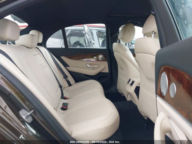 WDDZF4KB2HA103346 Mercedes-Benz E 300 4matic