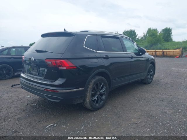 3VV2B7AX6NM156833 Volkswagen Tiguan 2.0t Se