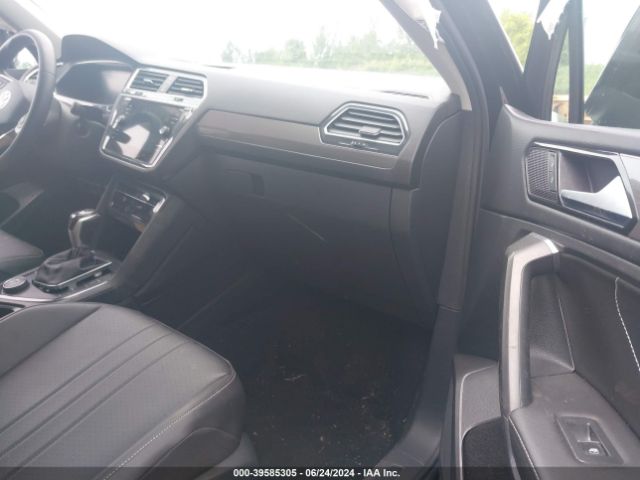 3VV2B7AX6NM156833 Volkswagen Tiguan 2.0t Se