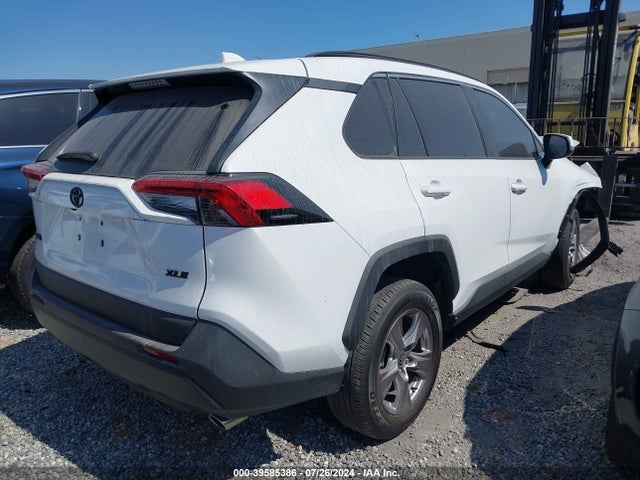 Toyota Rav4 Xle 2022 2T3W1RFV6NC195220 Image 4