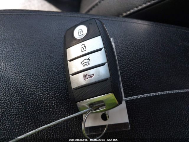 5XXGU4L30JG238625 KIA OPTIMA EX