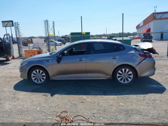 5XXGU4L30JG238625 KIA OPTIMA EX