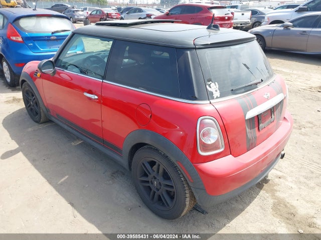 2013 MINI HARDTOP WMWSU3C59DT544679 Photo 2