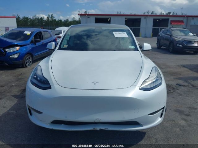 5YJYGDED0MF105730 Tesla Model Y Standard Range Rear-wheel Drive