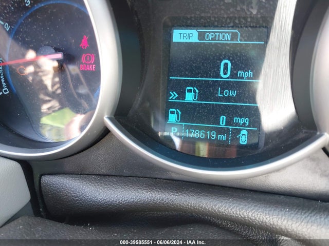 Chevrolet Cruze 1lt Auto 2014 1G1PC5SB4E7351180 Image 7
