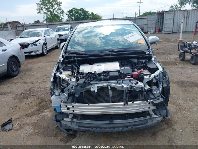 Toyota Prius Three 2016 JTDKARFU8G3011745 Image 13