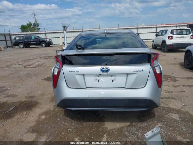 Toyota Prius Three 2016 JTDKARFU8G3011745 Image 17