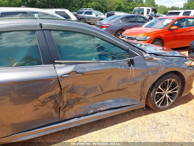 Toyota CAMRY SE 2018 4T1B11HK8JU543734 Image 6