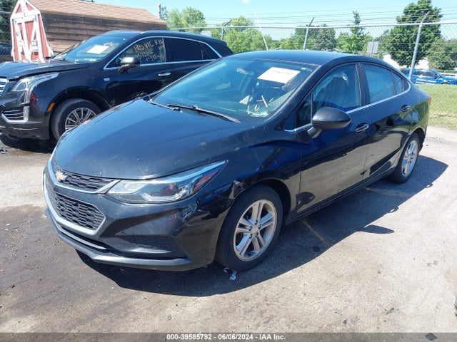 Chevrolet Cruze Lt Auto 2017 1G1BE5SM7H7258079 Image 2