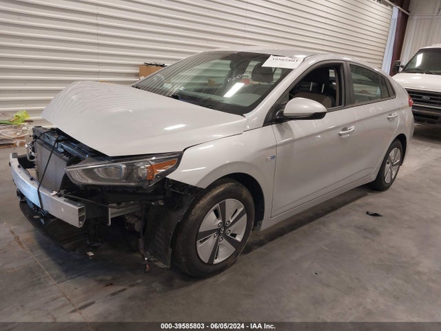 2017 HYUNDAI IONIQ HYBRID KMHC65LC4HU030780 Photo 1